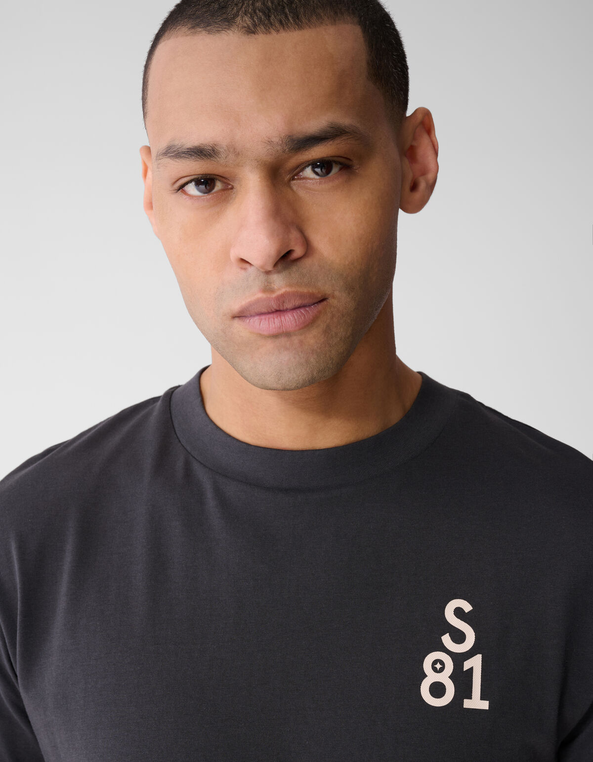 Line Artwork T-shirt Donkergrijs SHOEBY MEN