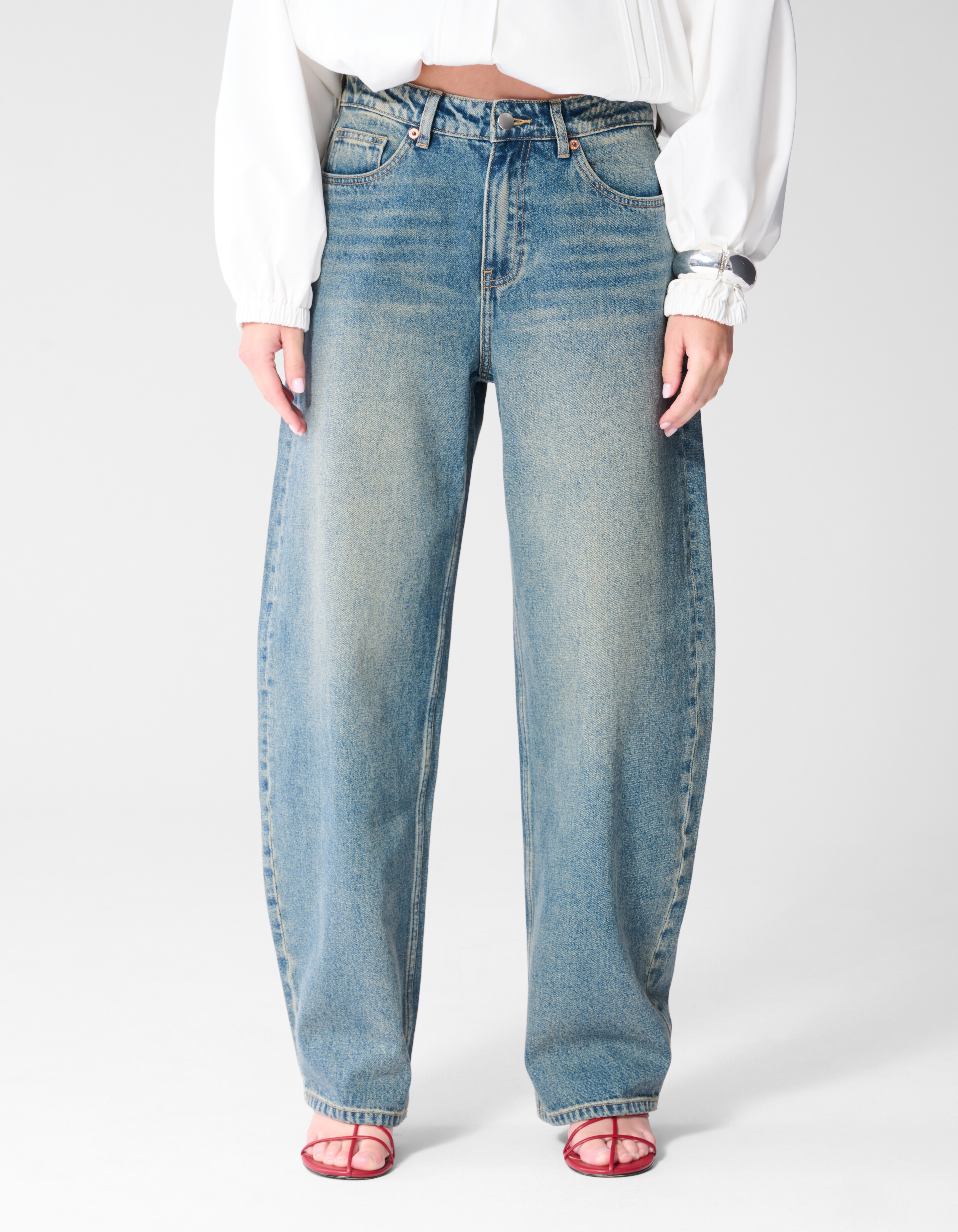 Baggy Fit Tinted Jeans Donkerblauw SHOEBY WOMEN