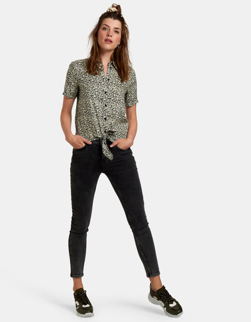Lie Blouse