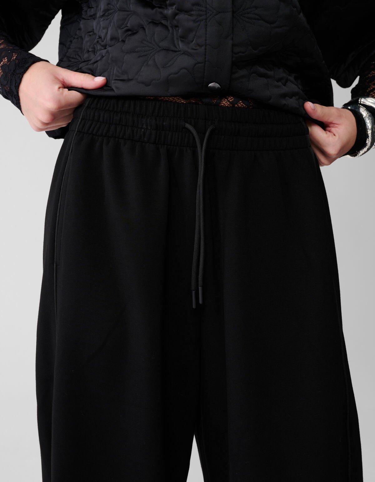 Barrel Fit Jogger Broek Zwart SHOEBY WOMEN