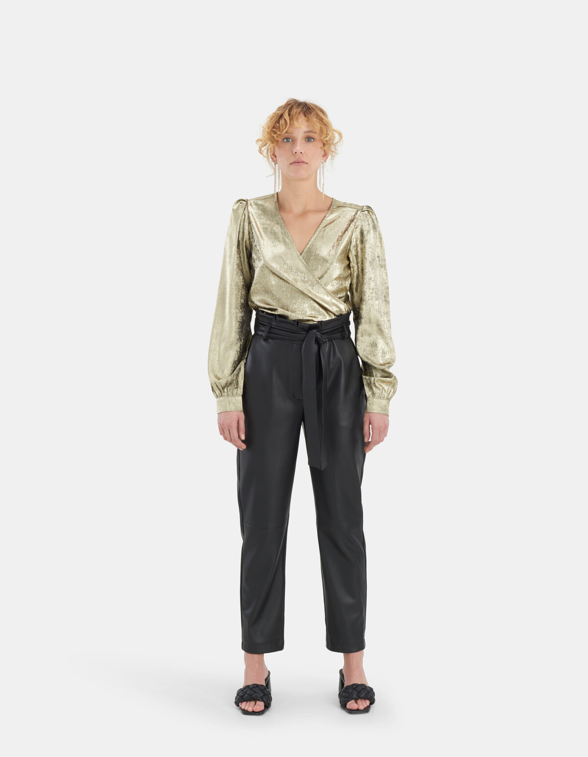 Sound Blouse