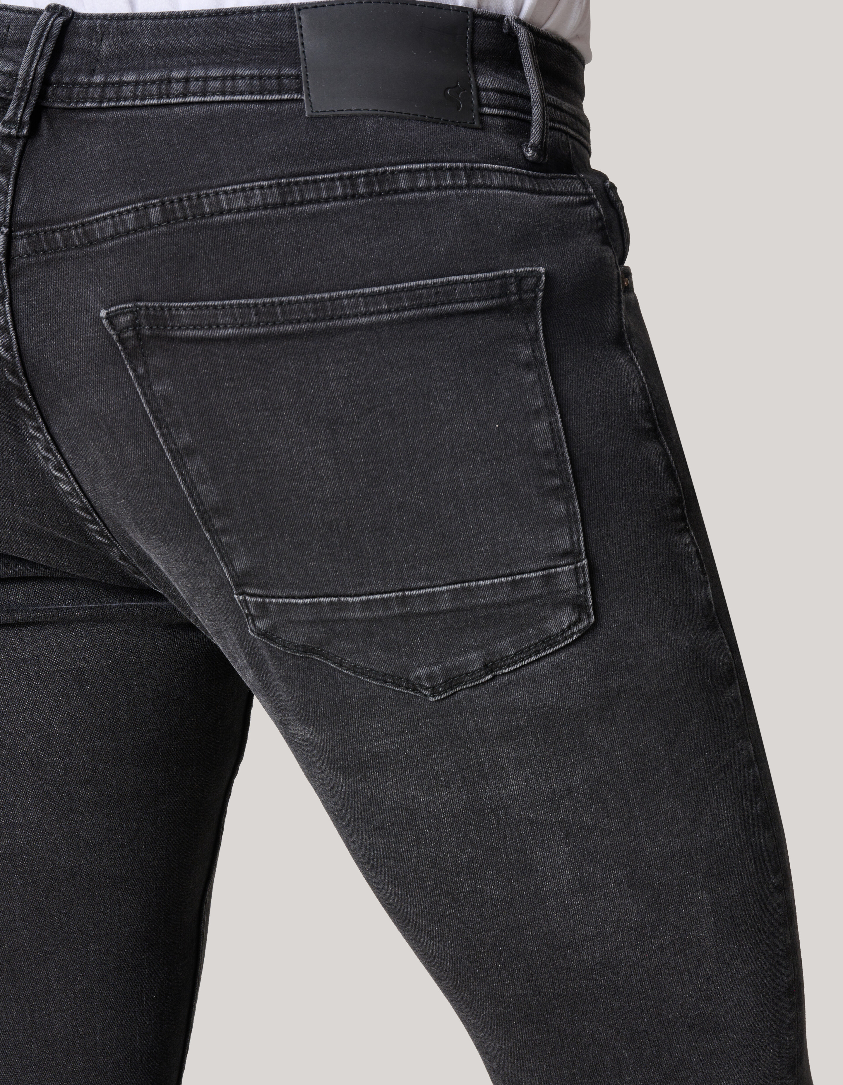Skinny Jeans Zwart Washed L34 Refill