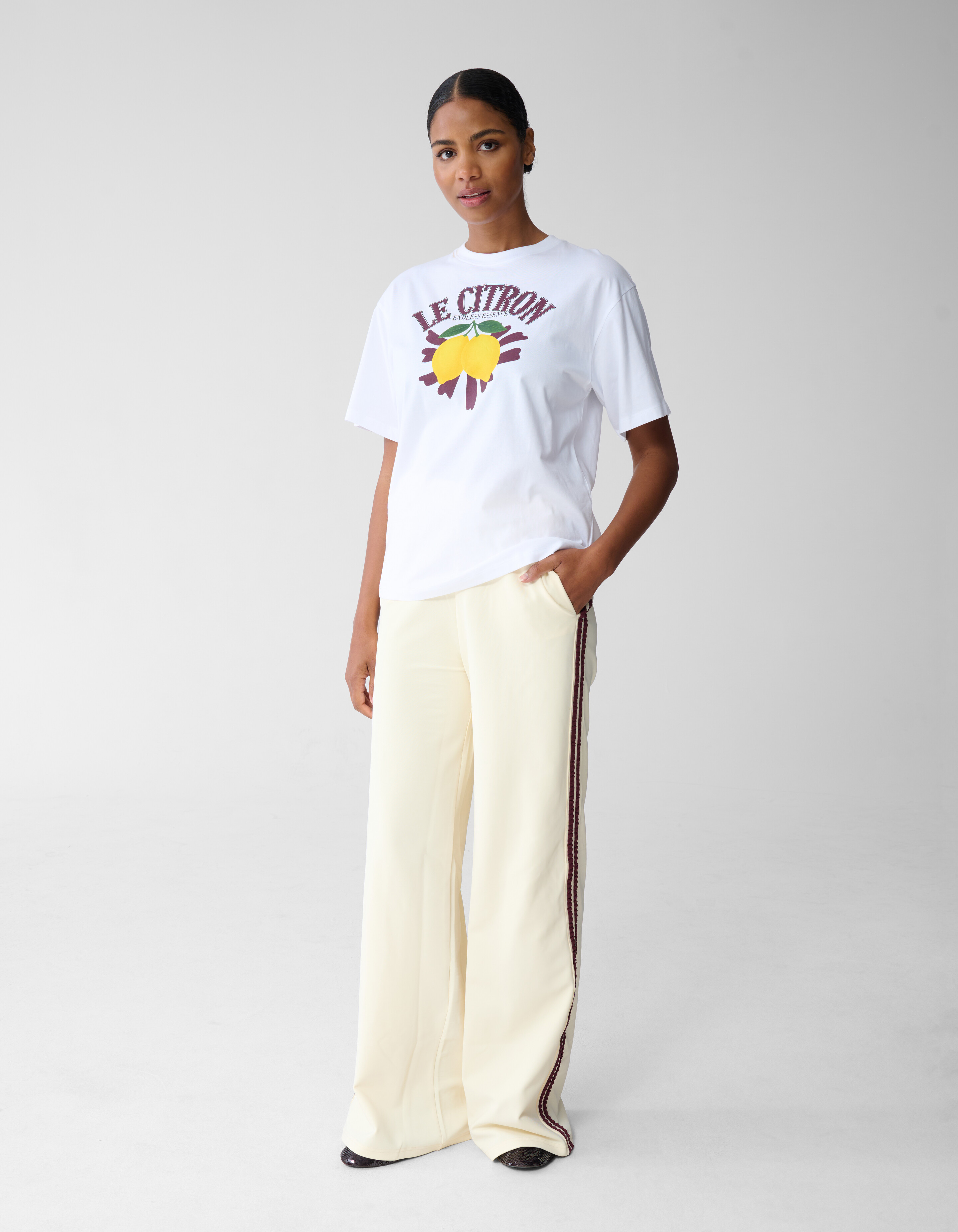 Oversized Le Citron Artwork T-shirt Wit SHOEBY WOMEN