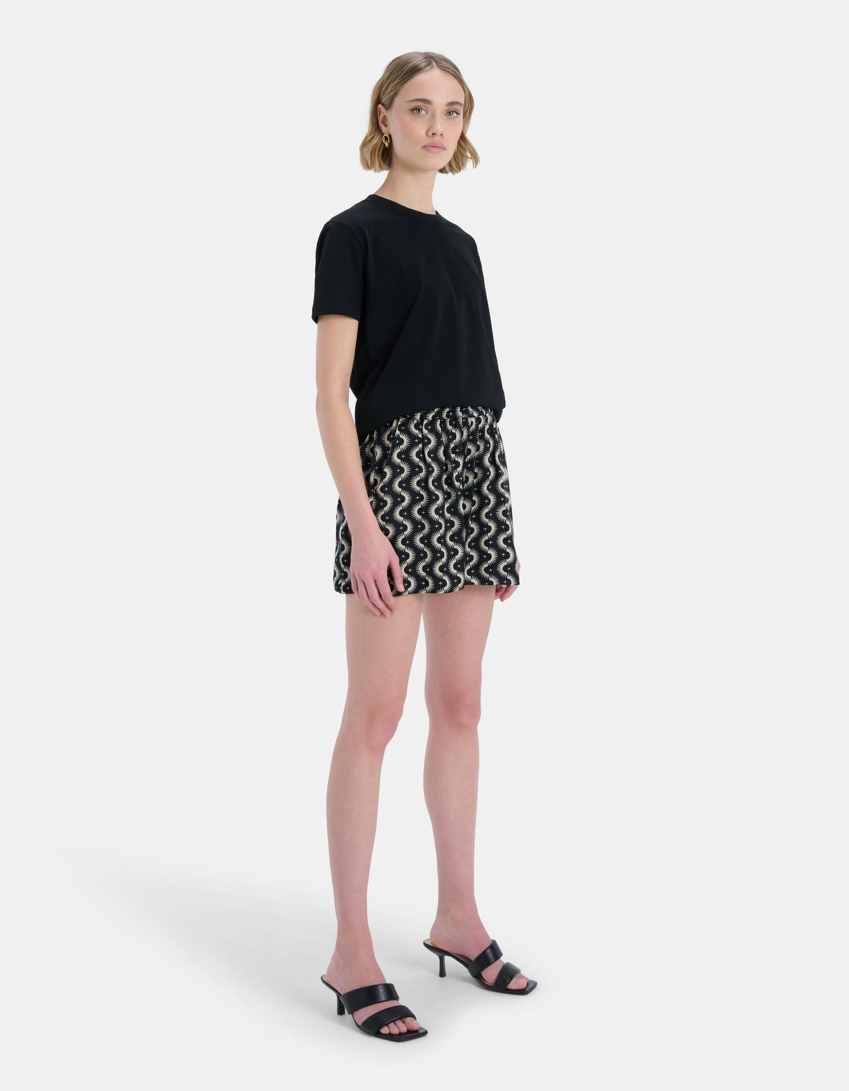 Rocky Satin Short EKSEPT