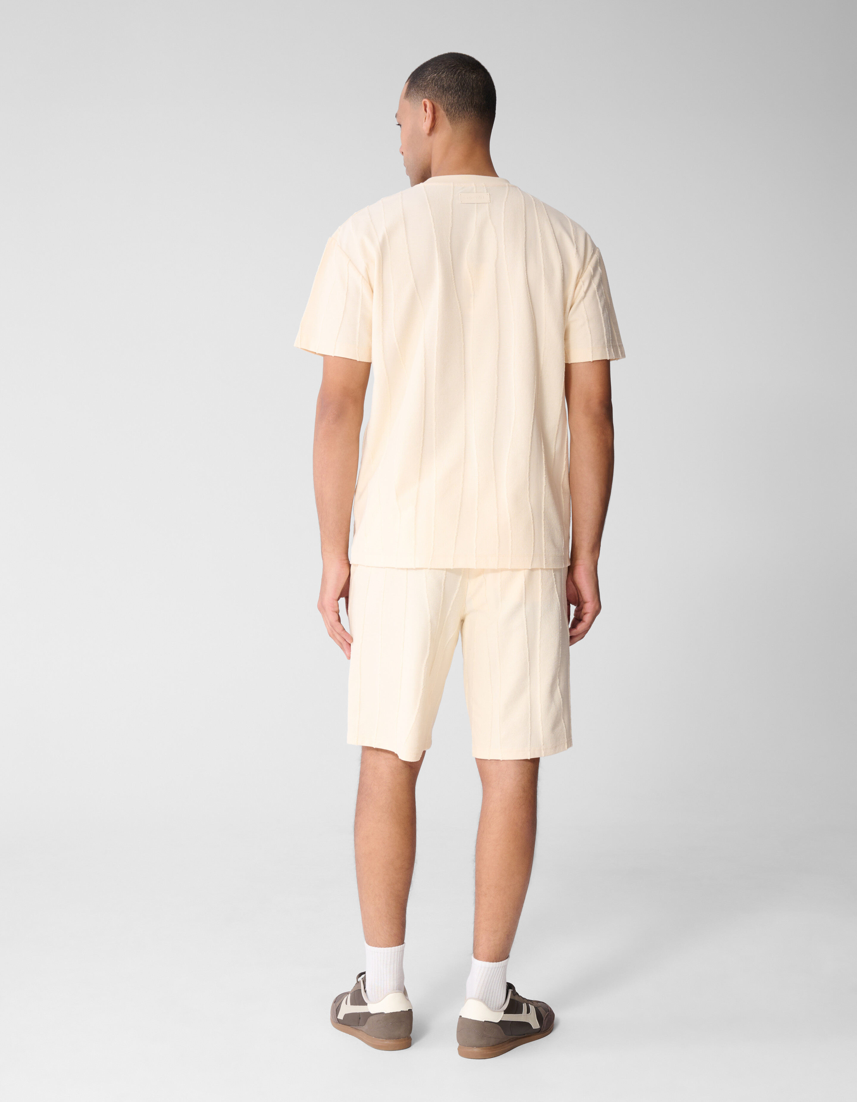 Wavy Line T-shirt Lichtgeel SHOEBY MEN