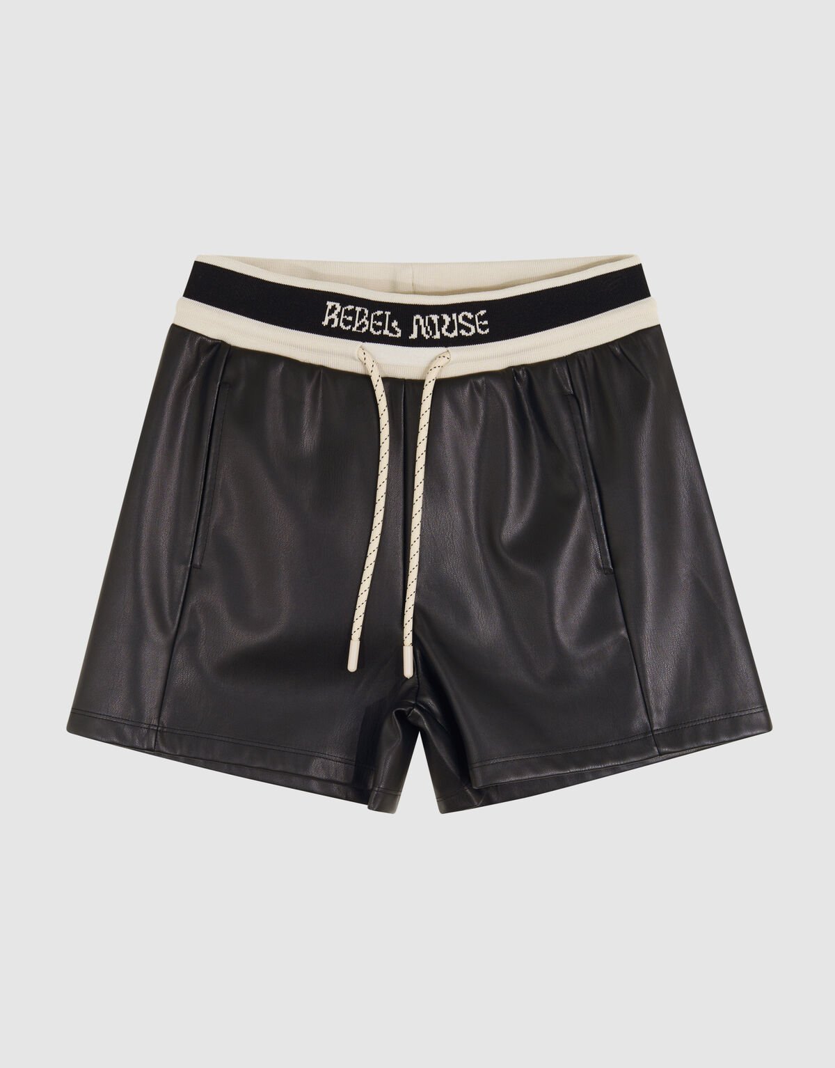Vegan Leren Sporty Short Zwart SHOEBY GIRLS