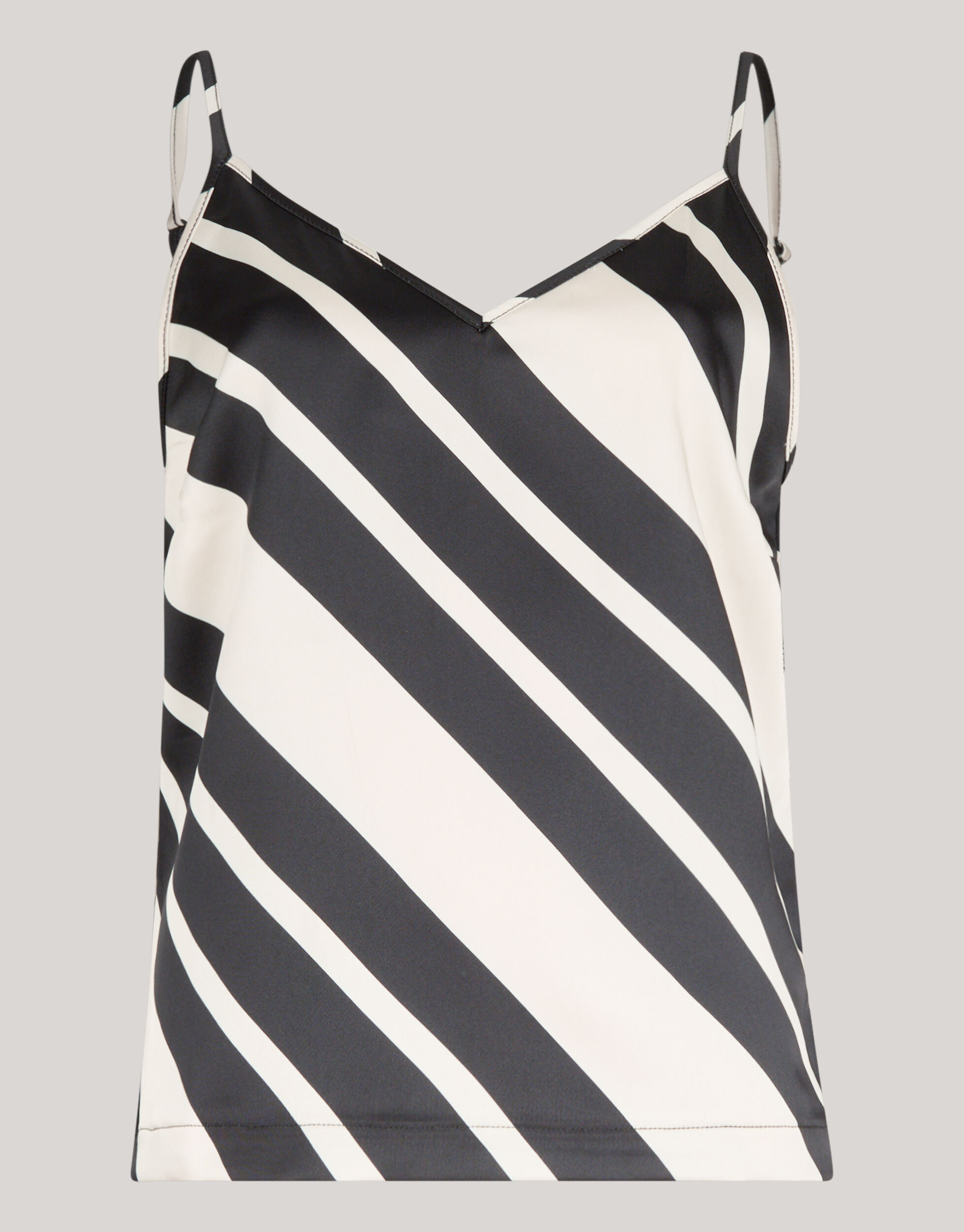 Satijnen singlet clearance