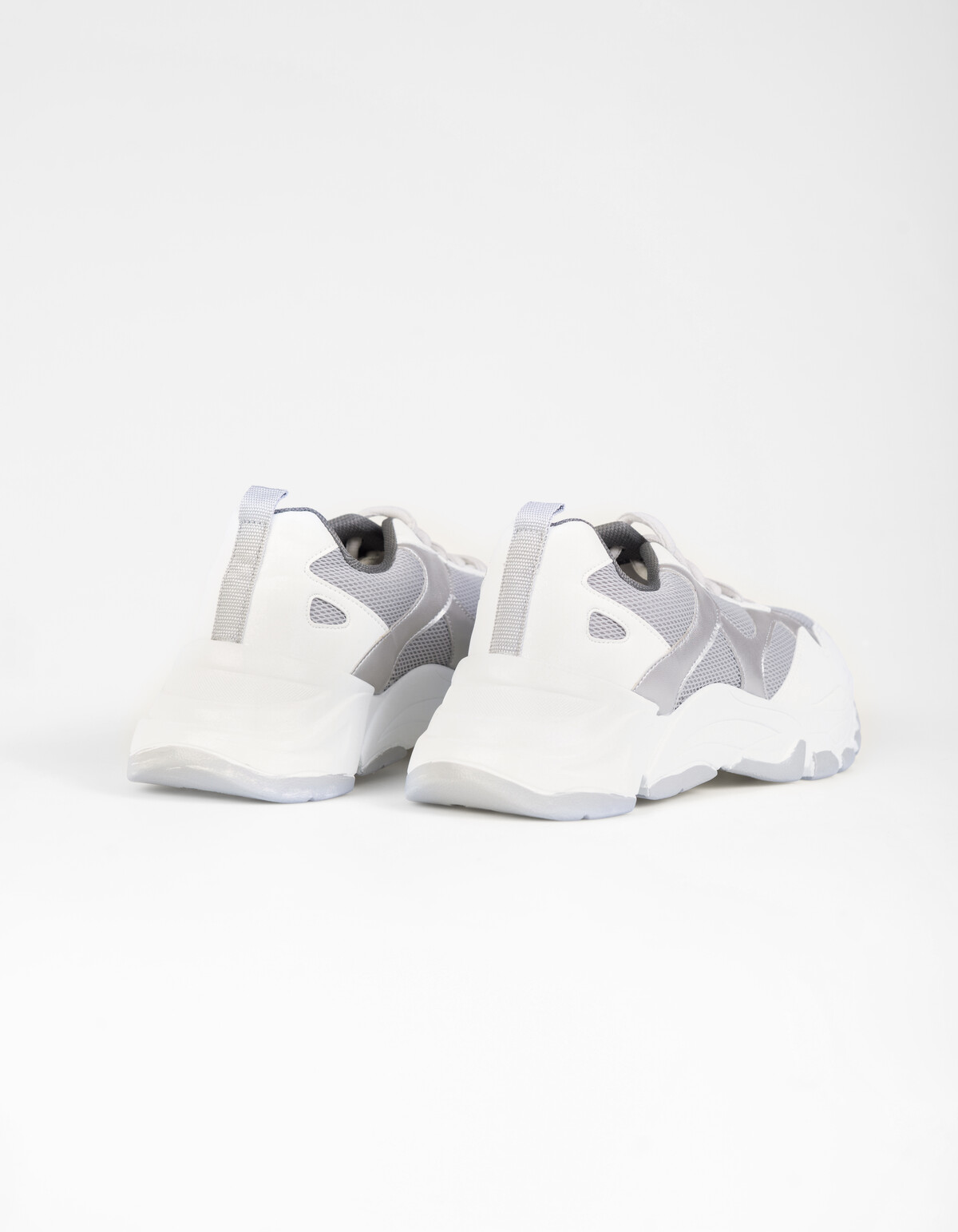 Suzie Sneakers