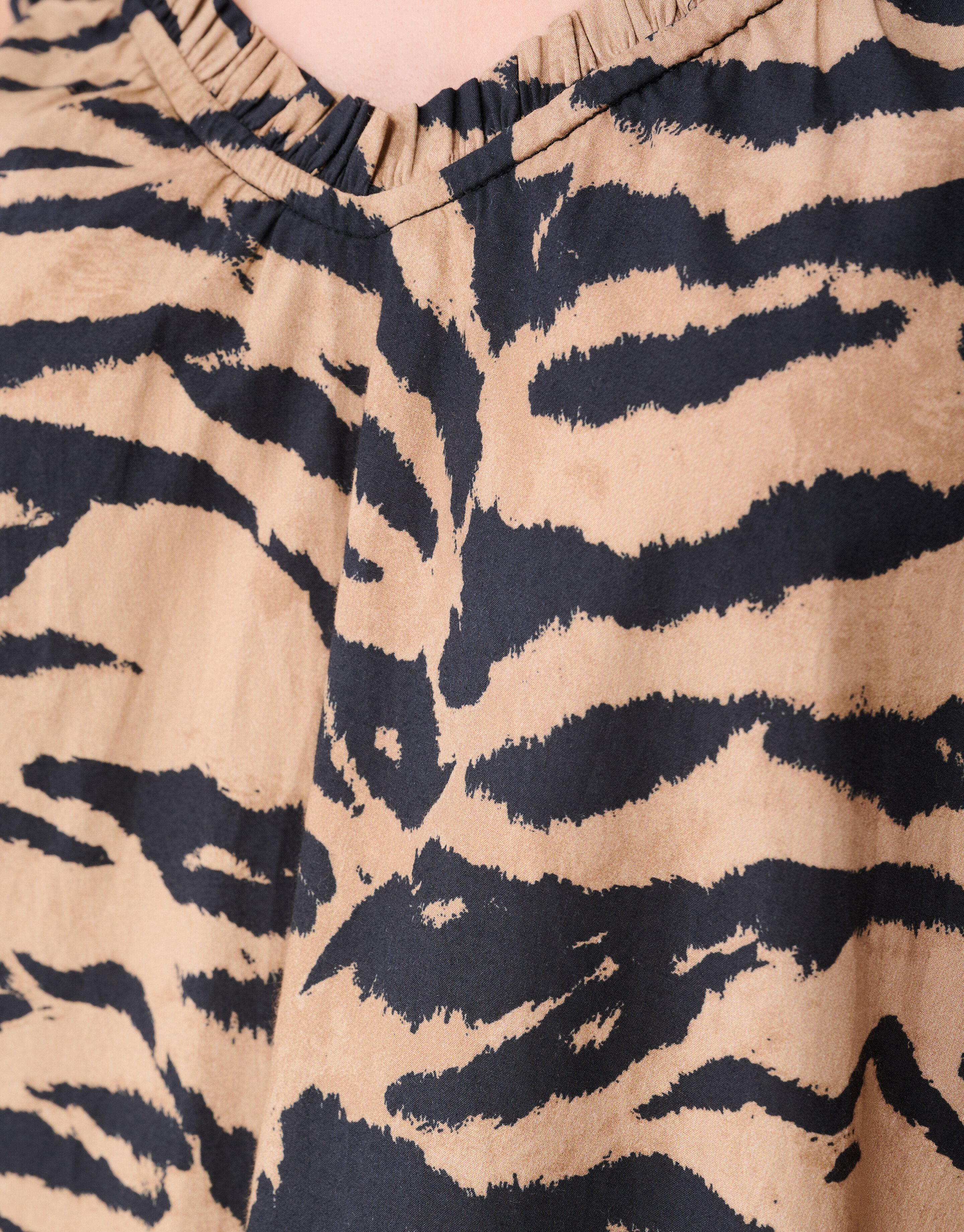 Tiger Maxi Jurk Bruin SHOEBY WOMEN