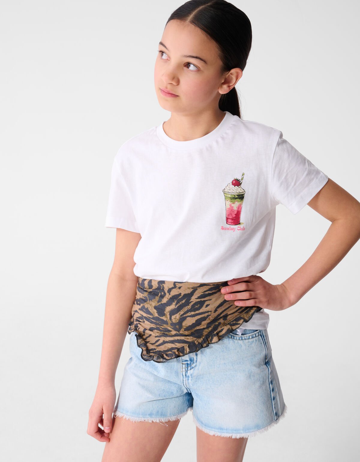 Matcha Artwork T-shirt Wit SHOEBY GIRLS