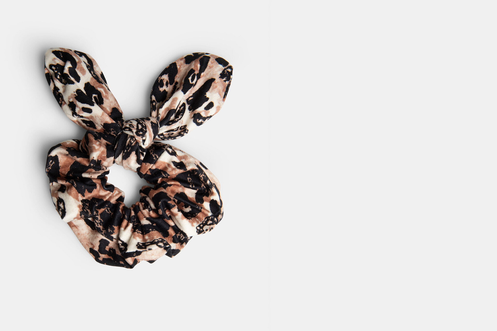Luuki Bow Scrunchie ACCESSOIRES SHOEBY