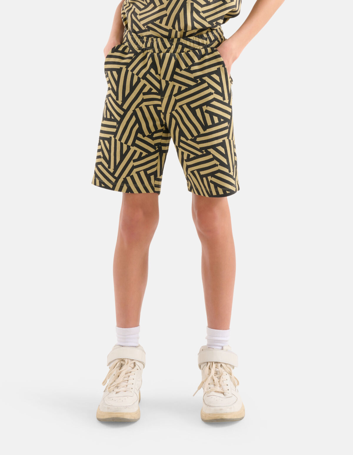 Geometrisch Short Zand SHOEBY BOYS