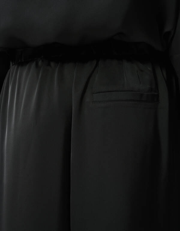Satijnen Wide Leg Fit Broek Zwart SHOEBY WOMEN