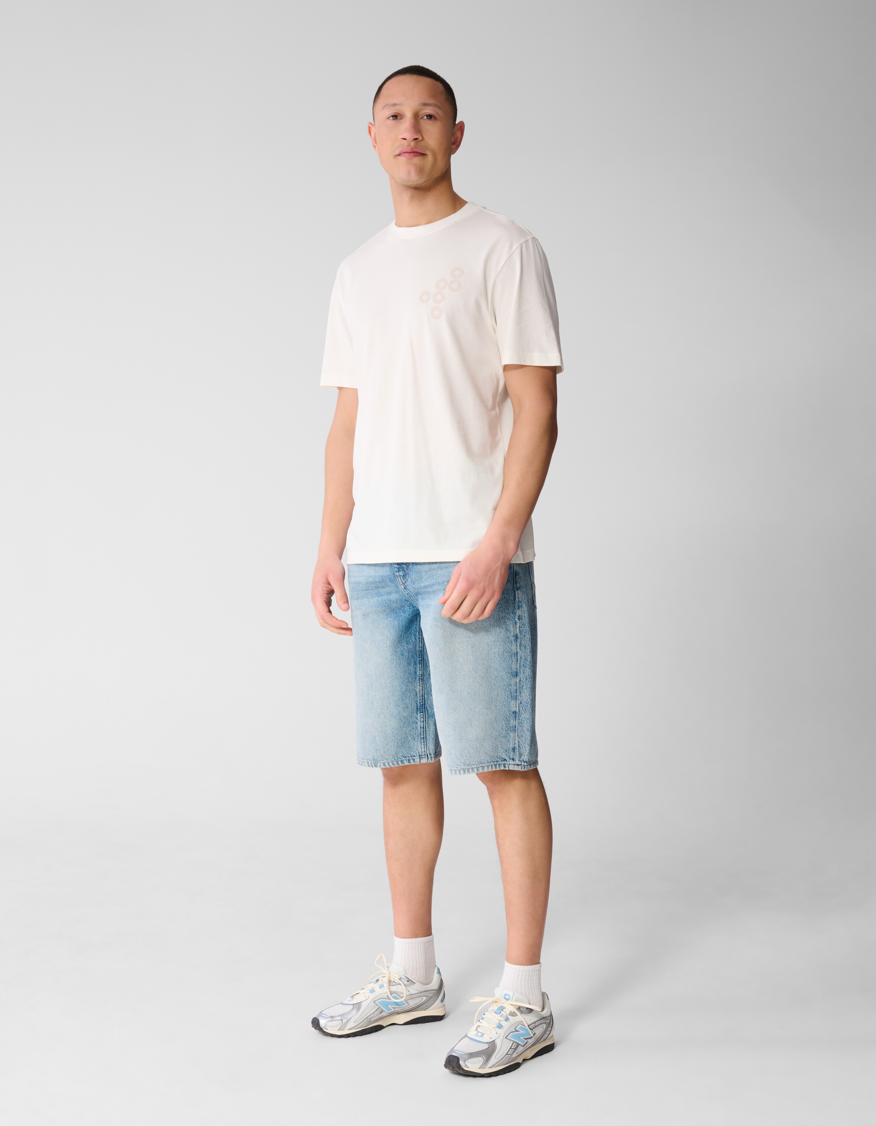 Spread Logo T-shirt Gebroken Wit SHOEBY MEN