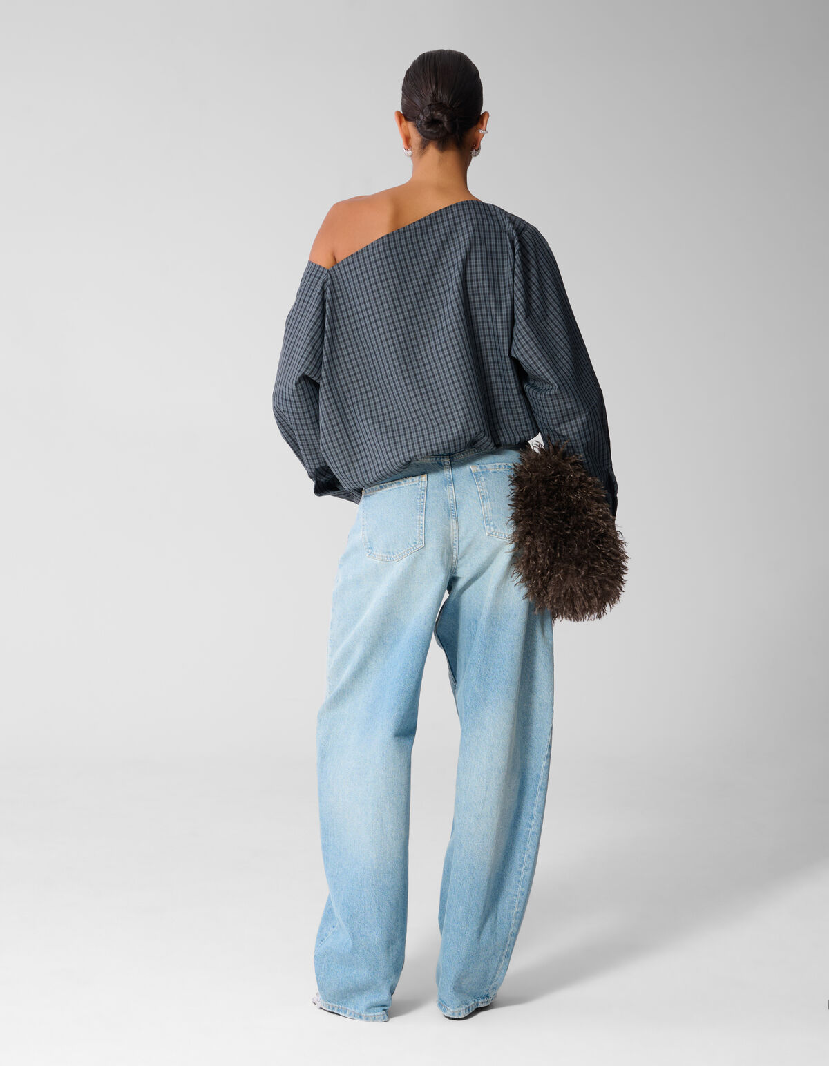 Ruiten Off Shoulder Blouse Donkergrijs SHOEBY WOMEN